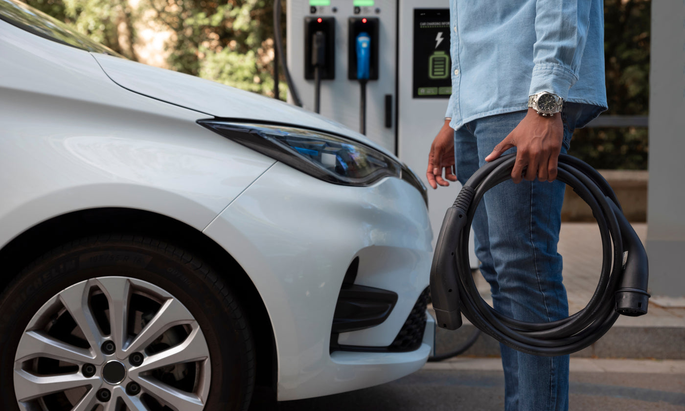 Borne de recharge pour voitures électriques au Maroc - EVPLUG