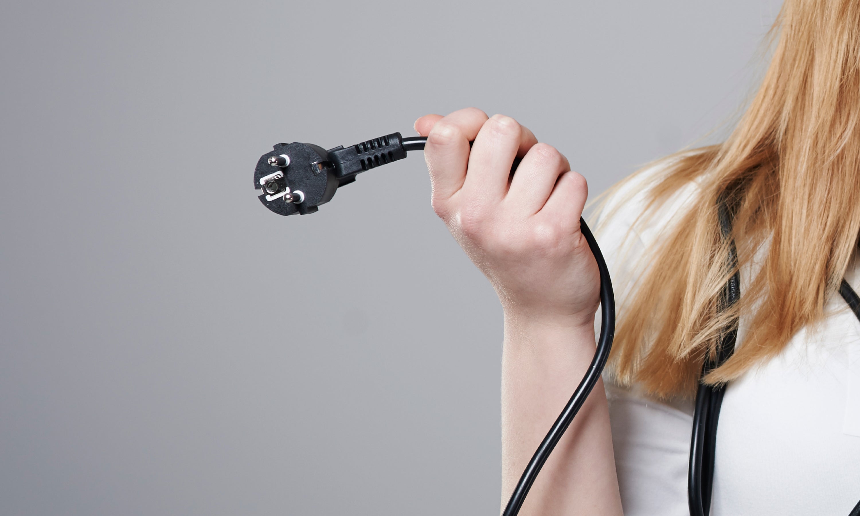 Puis-je recharger une voiture électrique avec une rallonge ? – Mister EV