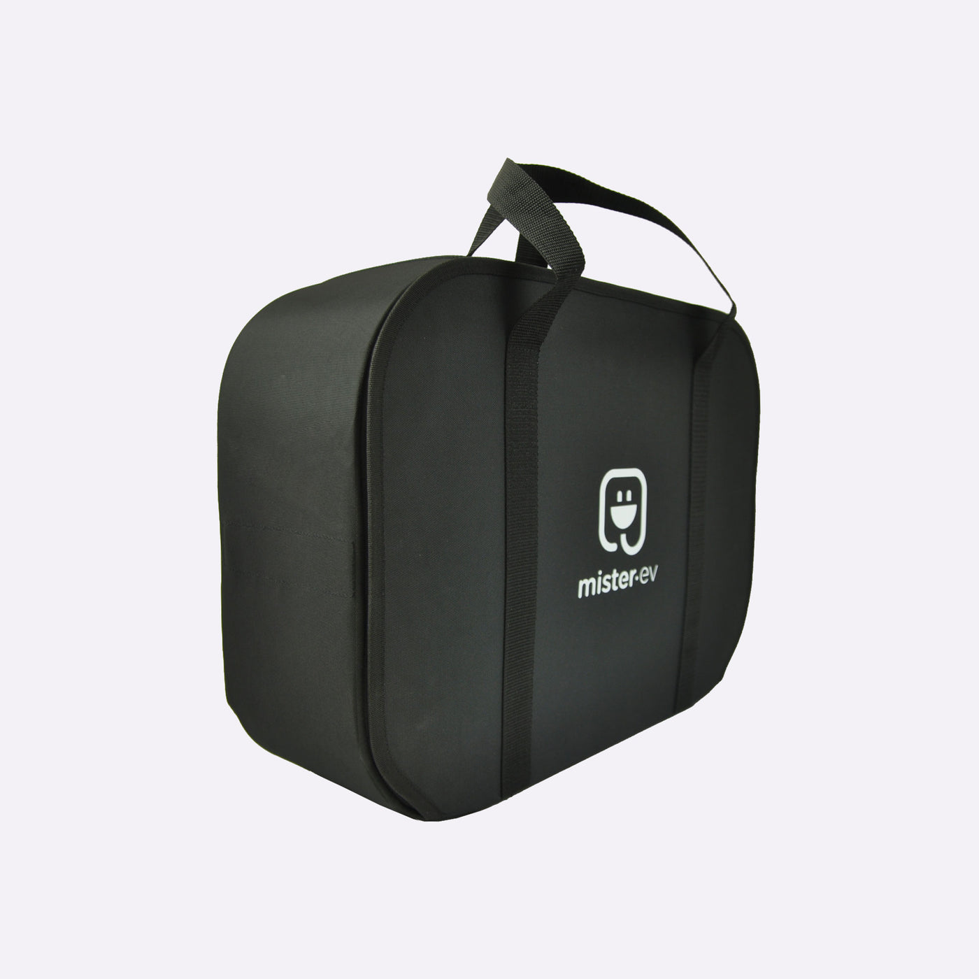 Un chargeur portable pour véhicules électriques format valise !