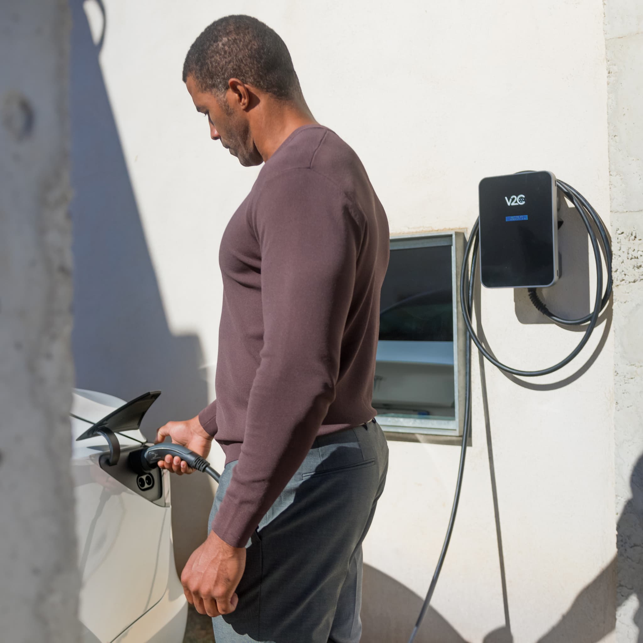 Borne de recharge Trydan V2C  Type 2S - 1,5kW à 22kW - câble 5m